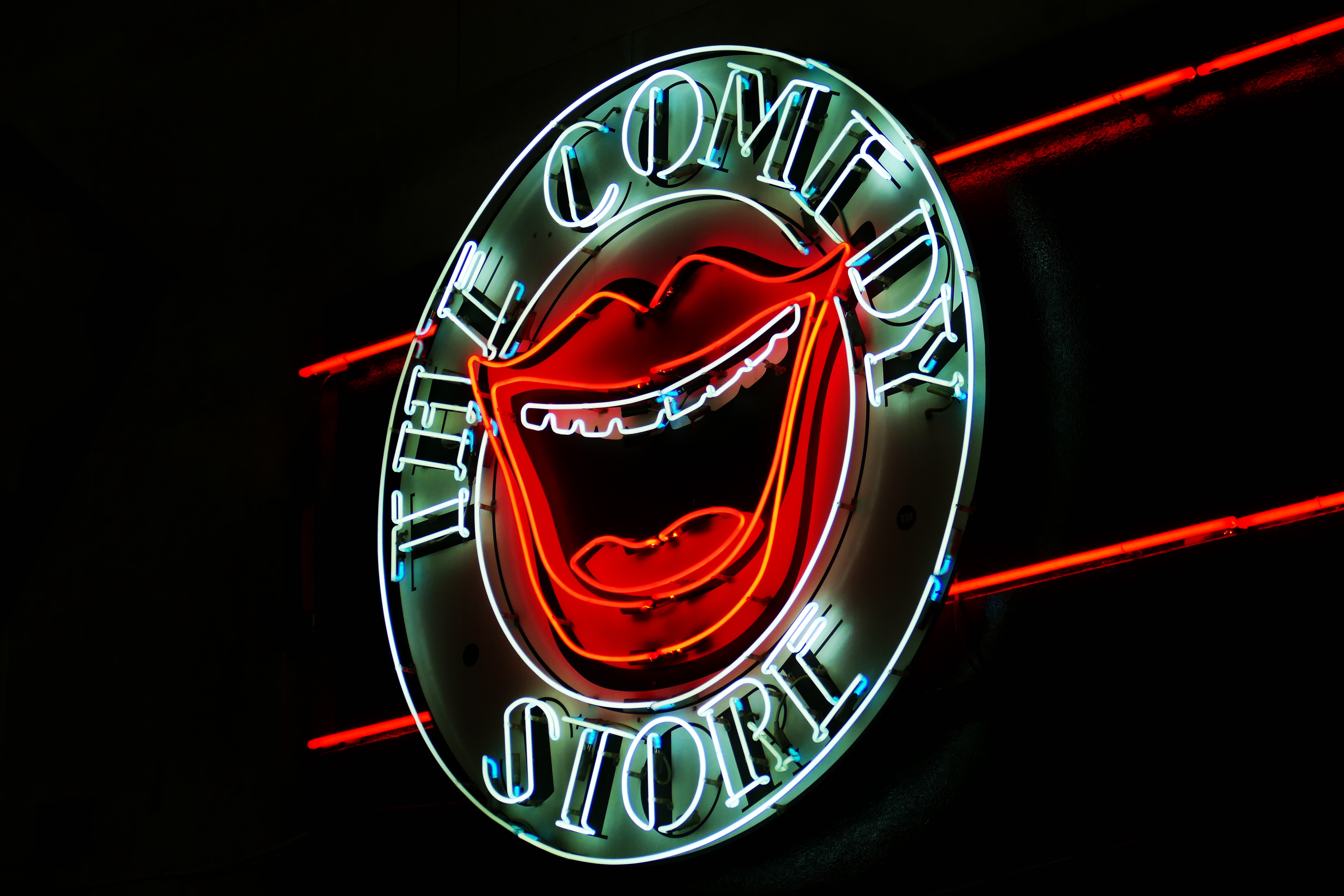 レビュー:FOR COMEDY MAGICIANS